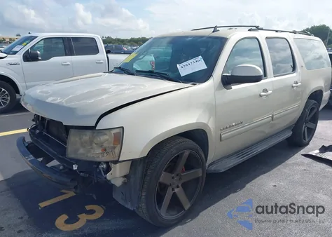 2013 Chevrolet Suburban Lt z USA, uszkodzony, nr VIN 1GNSCJE03DR205223